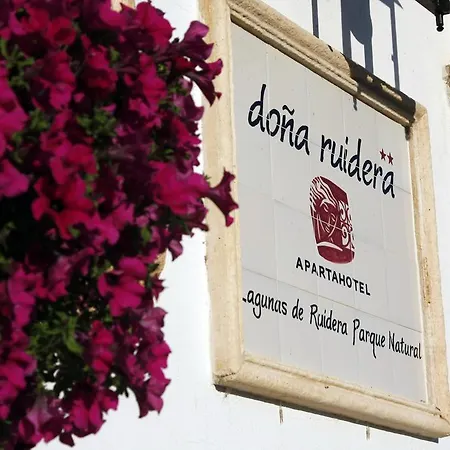 Aparthotel Dona 2*