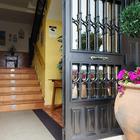 Dona Aparthotel